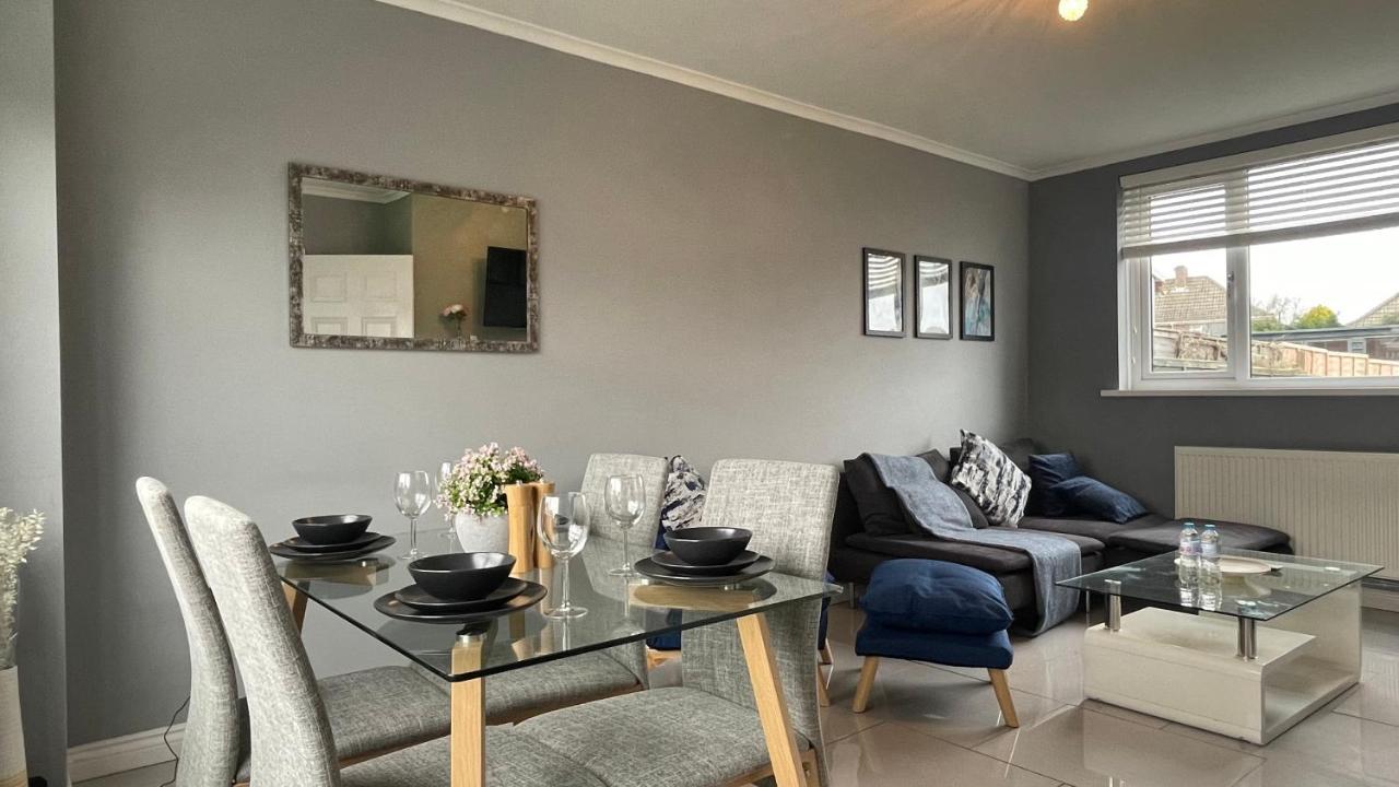 Fully Serviced Three Bed House In Durham Exterior foto