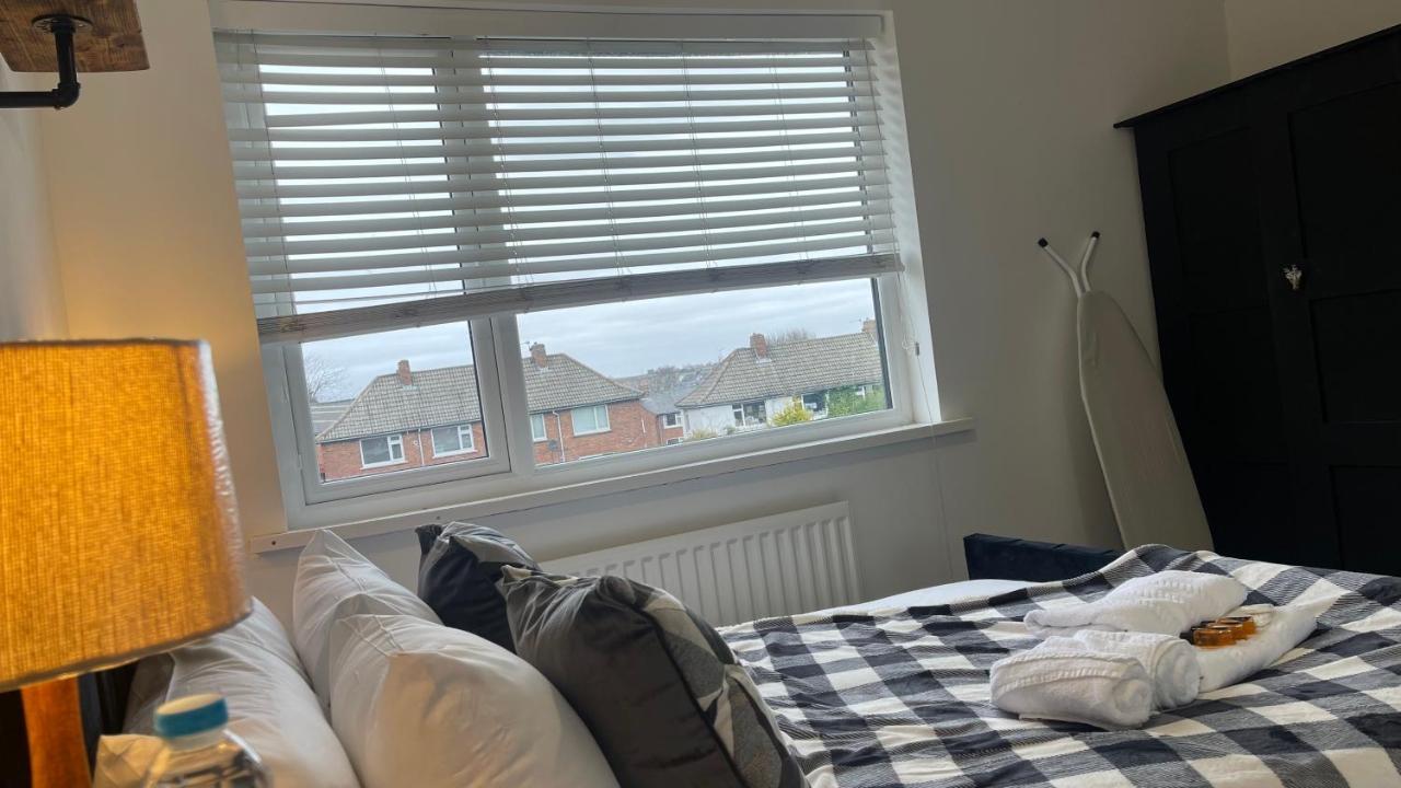 Fully Serviced Three Bed House In Durham Exterior foto